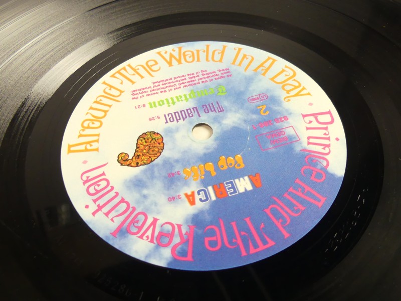 LP- Prince And The Revolution – Around The World In A Day