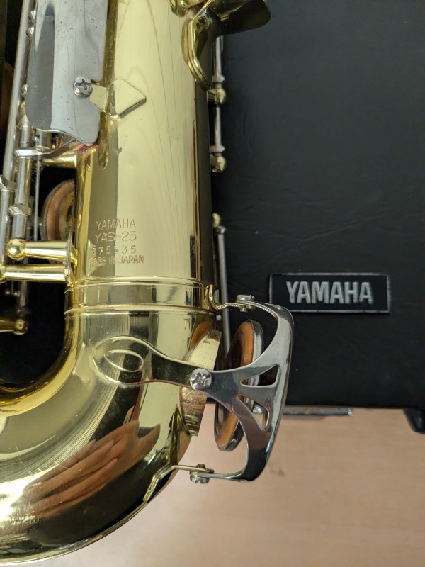 Altsaxofoon Yamaha YAS-25 - Gebruikt