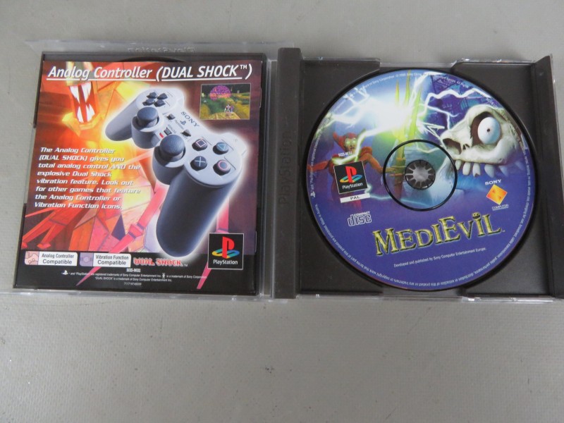 Playstation 1 MediEvil + MediEvil 2 + bonus demo cd