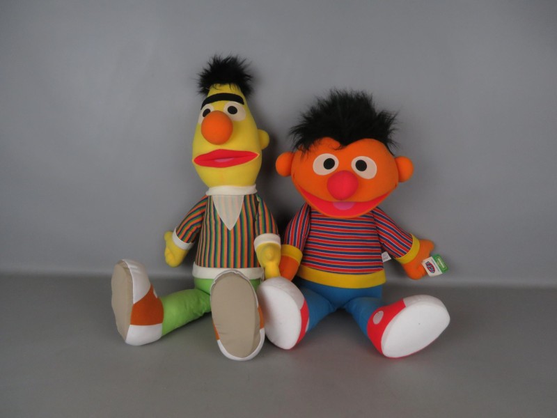 Grote Bert & Ernie knuffels