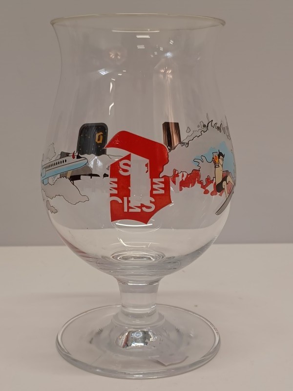 Vijf verschillende Duvel glazen