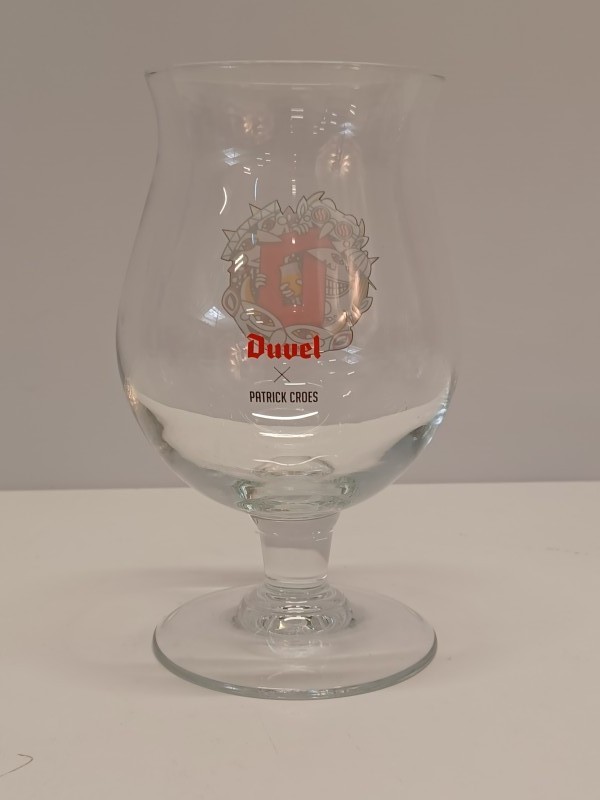 Vijf verschillende Duvel glazen.