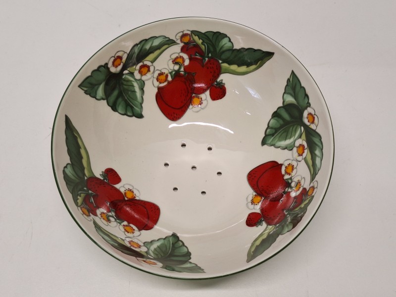 8 delig aardbei servies van Villeroy & Boch - Septfontaine