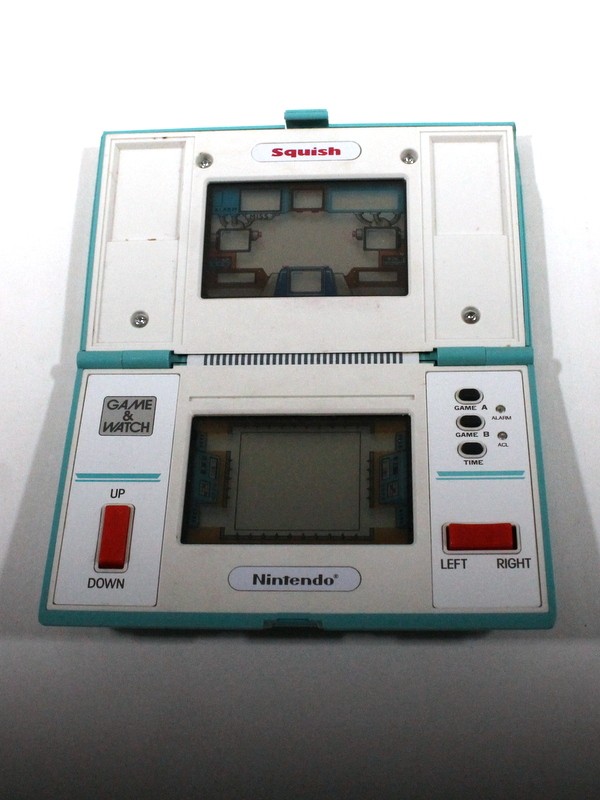 Nintendo Game & Watch - Squish