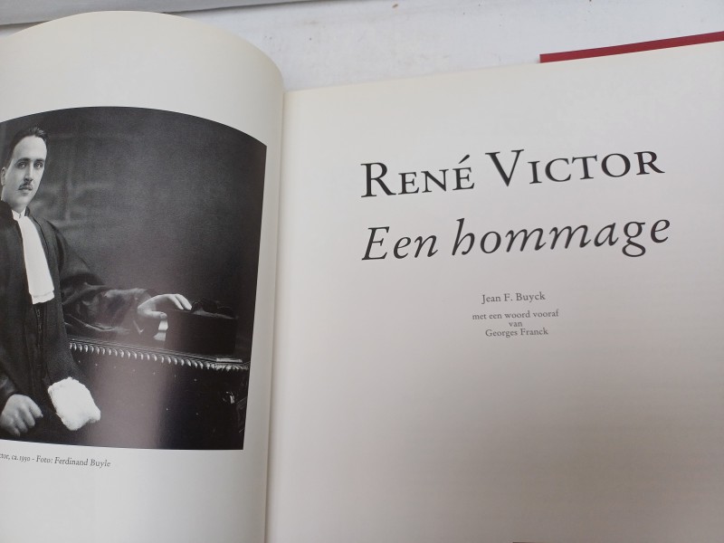 Boek 'René Victor, een hommage'