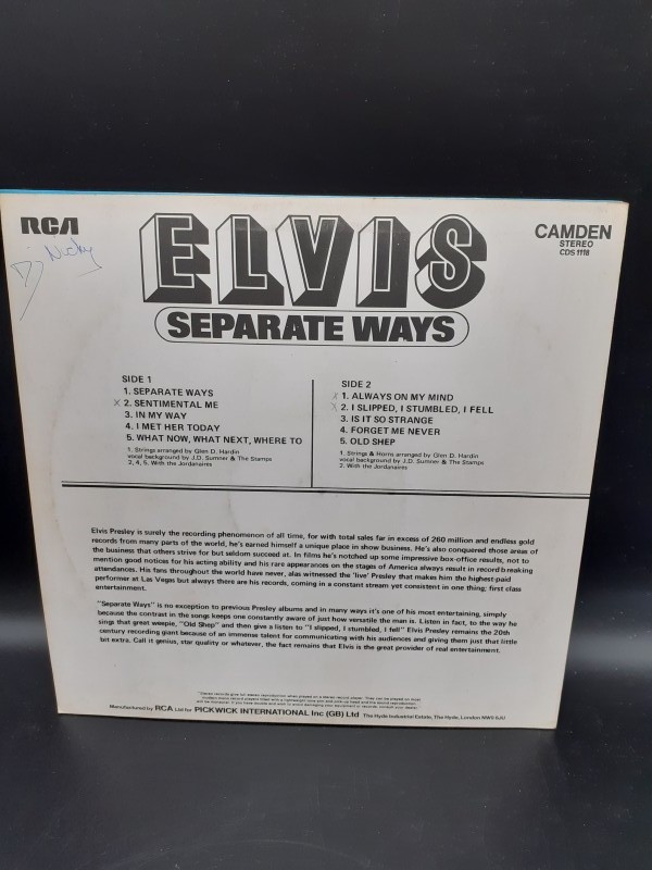 15 LP's Elvis Presley