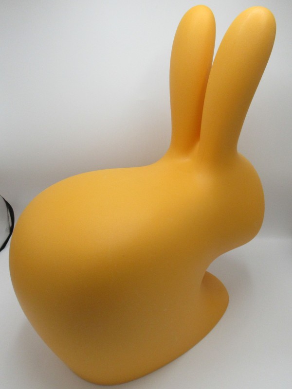 Oranje " Qeeboo Rabbit Chair "