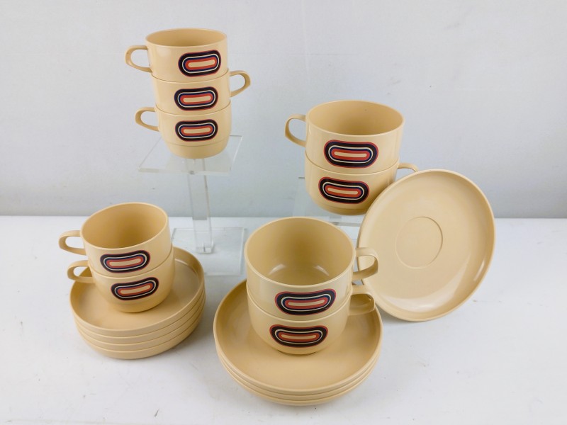 Mepal Rosti 70's design Koen de Winter servies