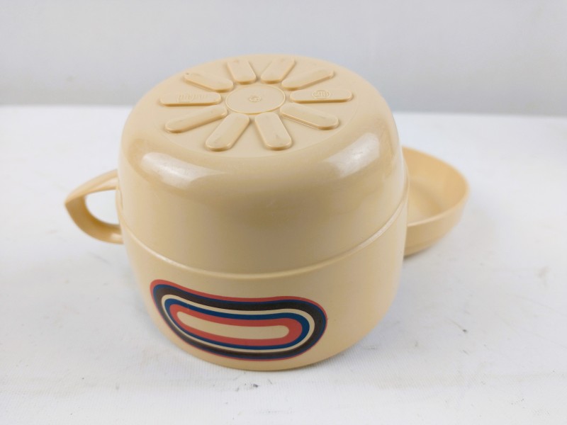 Mepal Rosti 70's design Koen de Winter servies