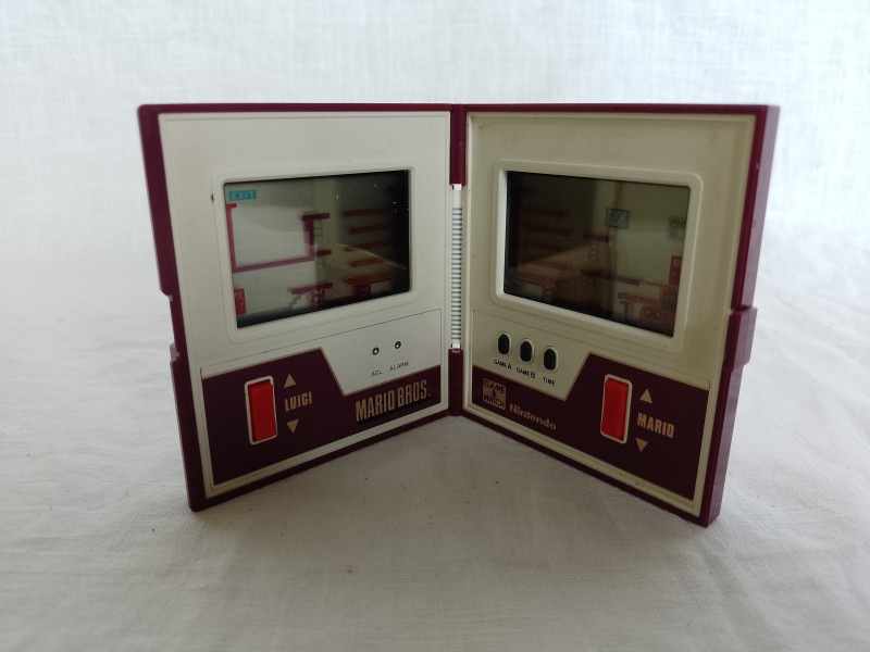 Nintendo Game & Watch Mario Bros