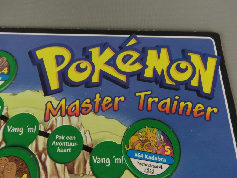 Pokémon Master Trainer spel (compleet)