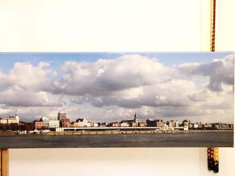 De knappe Antwerpse skyline - Gedrukte foto op canvas (3 m lang)