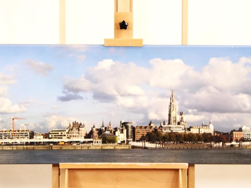 De knappe Antwerpse skyline - Gedrukte foto op canvas (3 m lang)