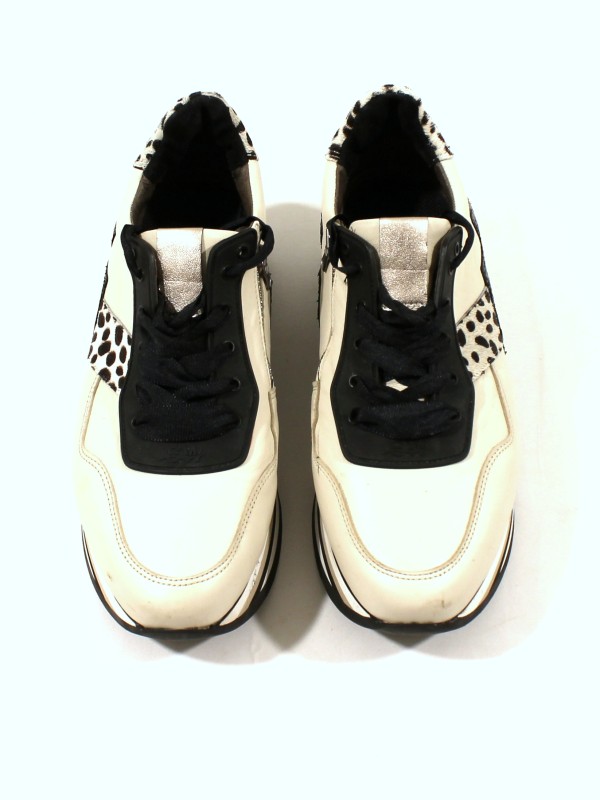 Stuart Weitzman  Sneakers [38]