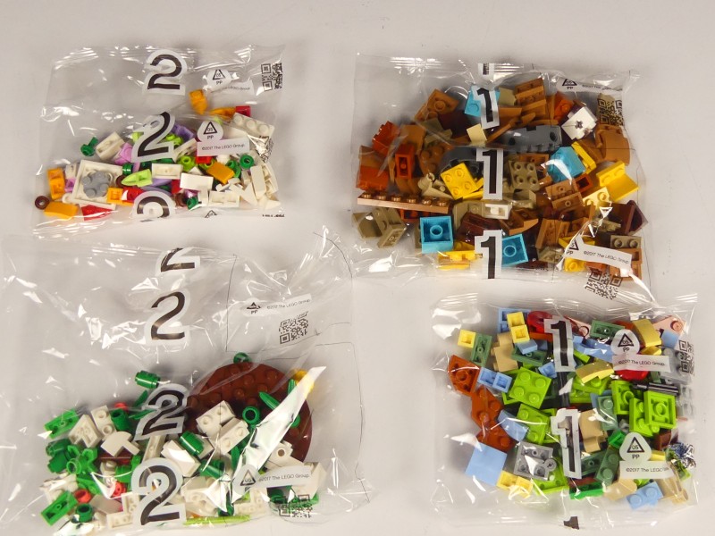 Vintage Lego Lot in dozen