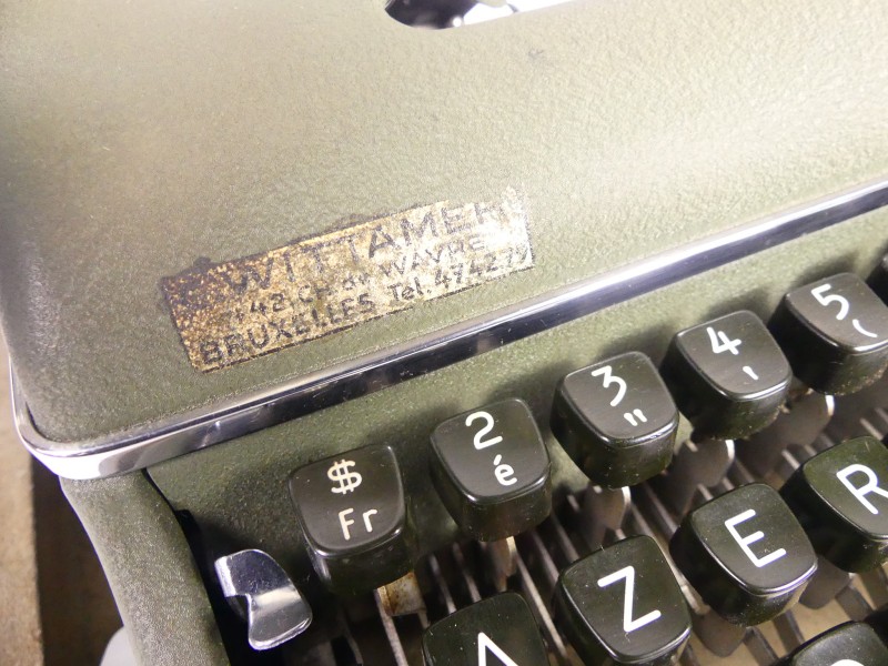 Vintage Olympia Typewriter- Werke AG Wilhelmshaven