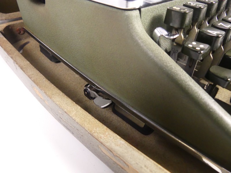 Vintage Olympia Typewriter- Werke AG Wilhelmshaven