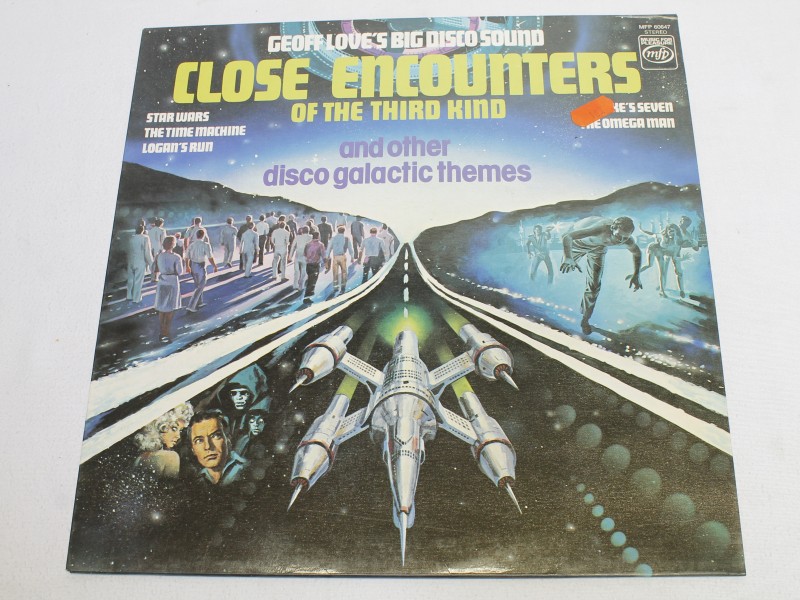 Elpee "Geoff Love's big disco sound - Close encounters of the third kind and other disco galactic themes" (Art. 1141)