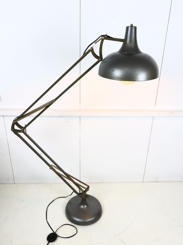 Grote vintage staande vloerlamp