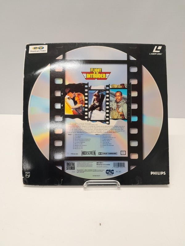 10 Laser discs (Action movies)