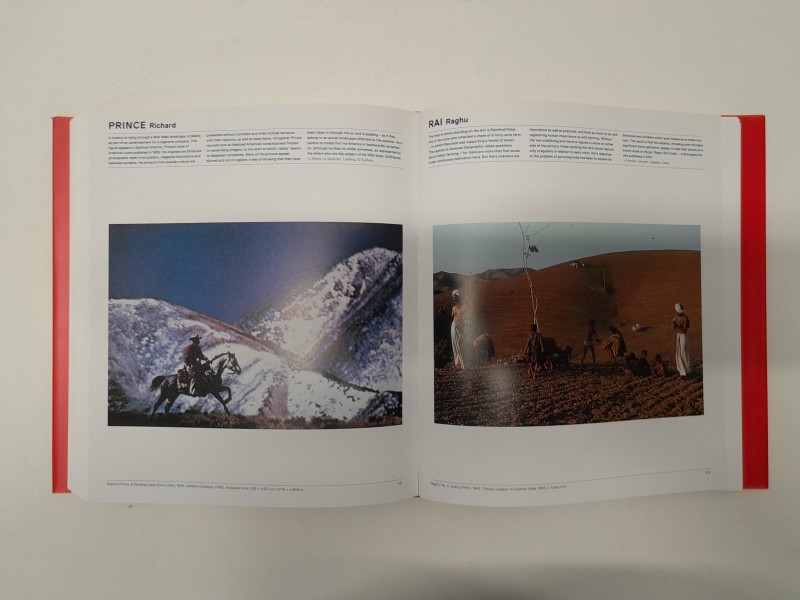 Boek: The Photobook 2nd edition (Phaidon)