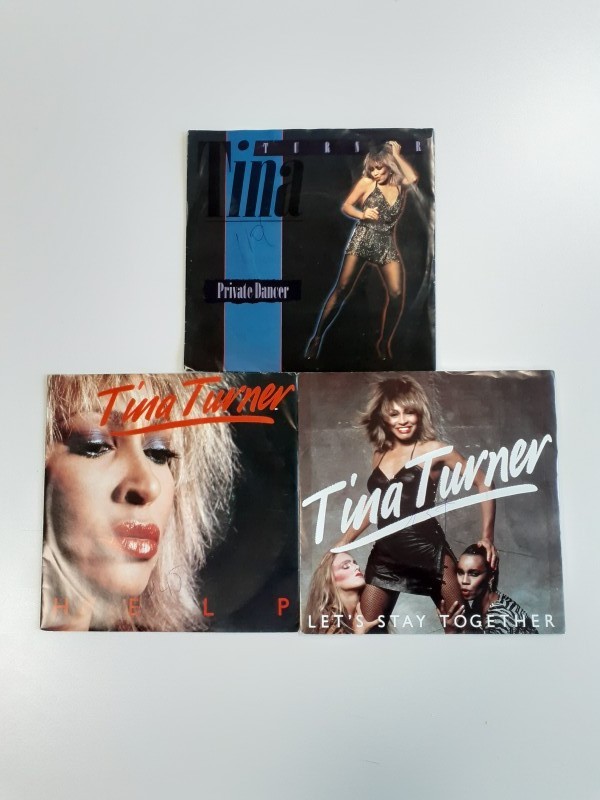 3 Singles Tina Turner