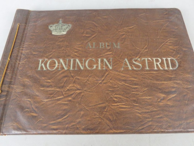 Chromoalbum Koningin Astrid + Astrid souveniers album