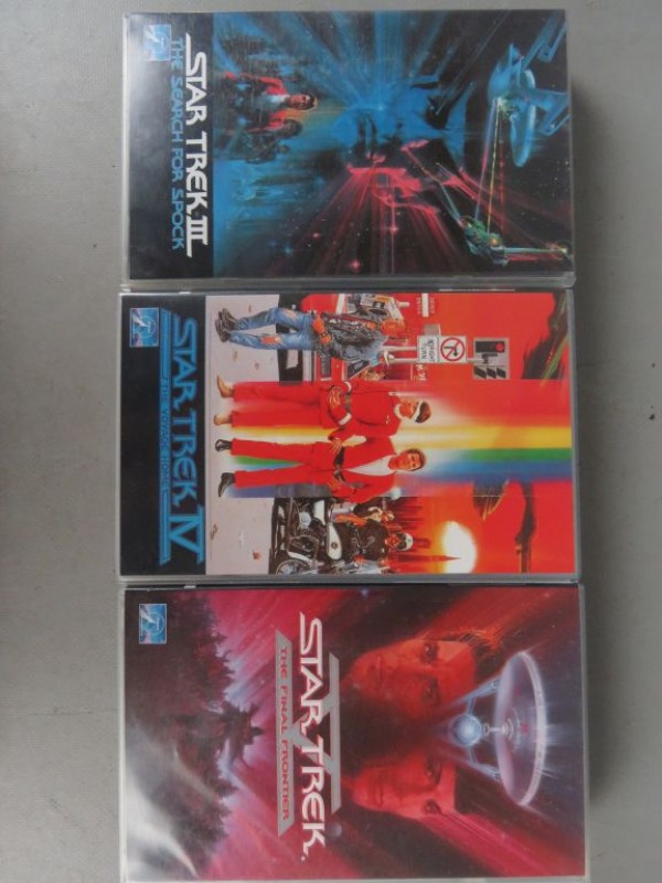 6 Star trek VHS tapes