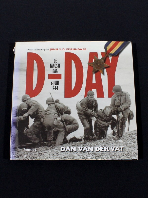 Boek 'D-Day' - Dan van der Vat