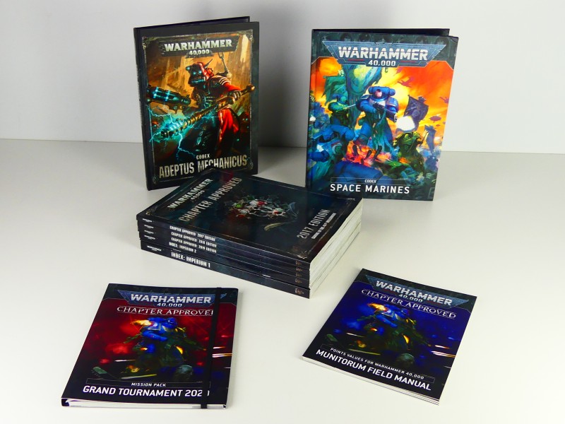 Games: Warhammer 40,000 - lot van 10 boeken