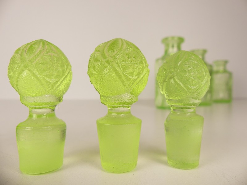 Uranium persglas Boudoirflesjes