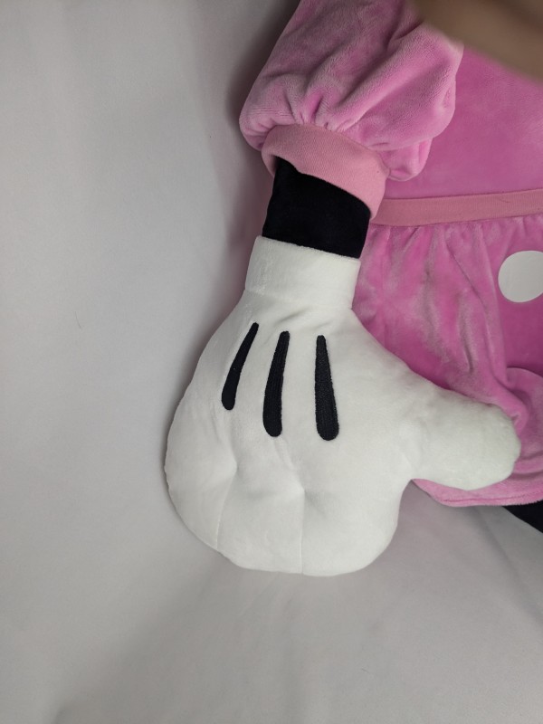 Minnie Mouse Knuffel Disney - 120 cm groot.