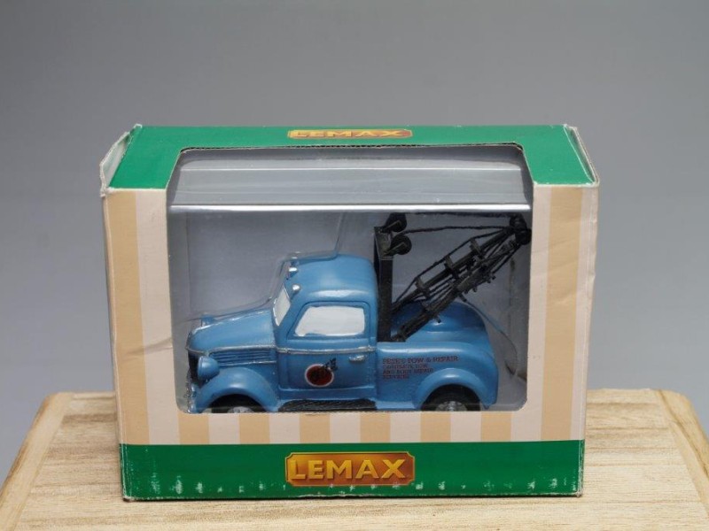 Lemax - Tow Truck  (Art. 1130)