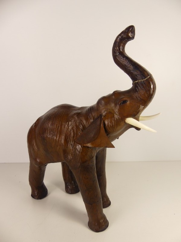 Vintage Houten Olifant Beeldje