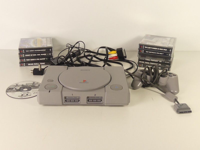 PlayStation 1 Console + Spellen en toebehoren