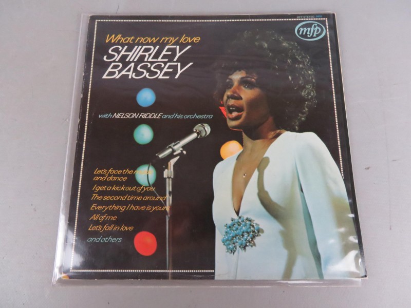 LP Shirley Bassey - What now my love