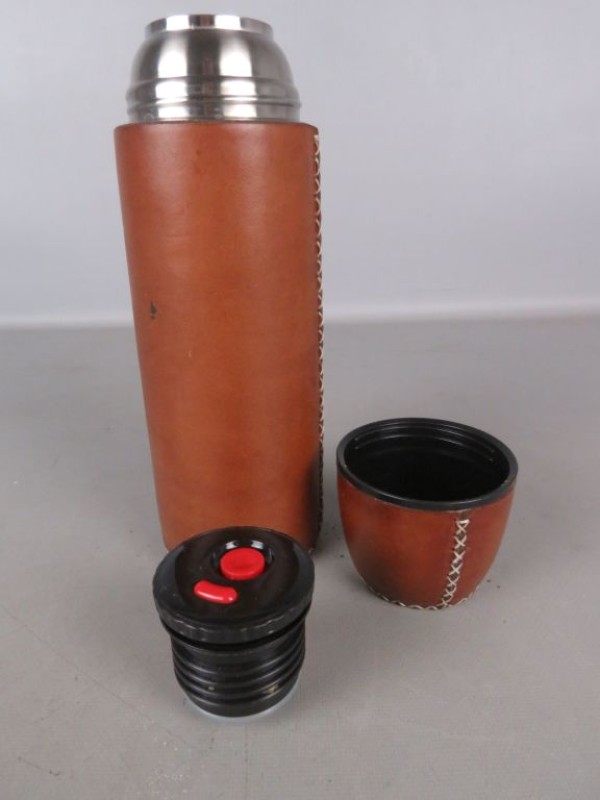 Lederen thermos