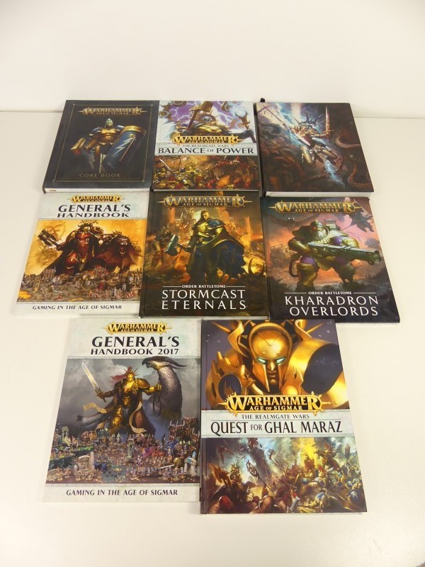 Warhammer lot van 8 Engelstalige boeken