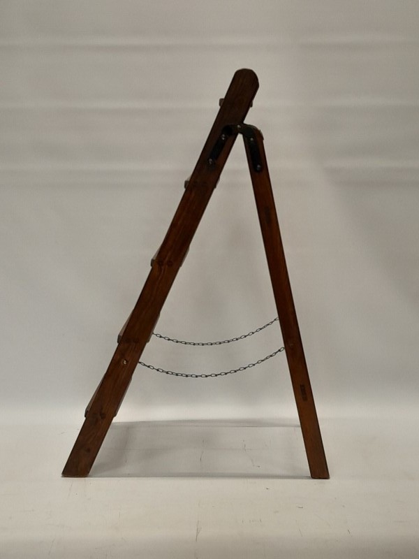 antiek houten trapladdertje