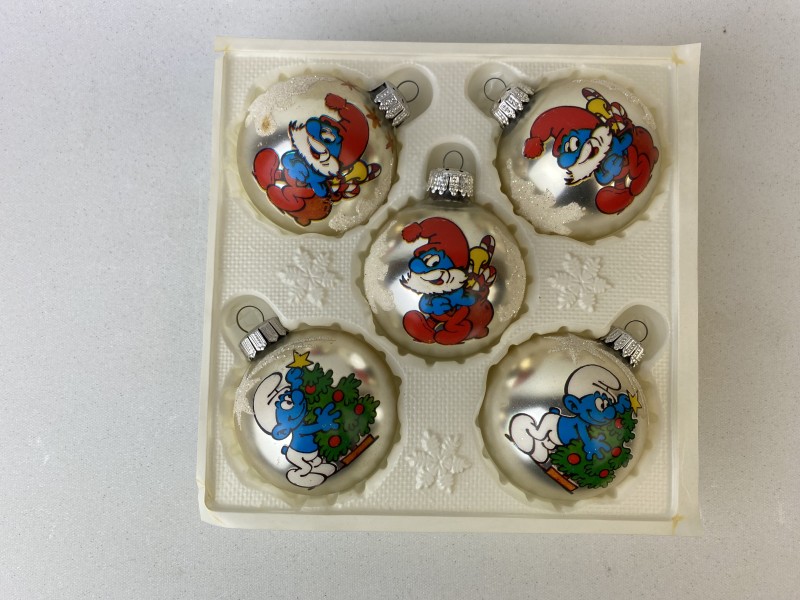 Vintage kerstballen met smurfen