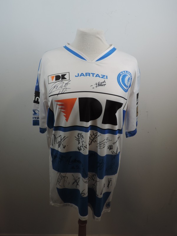 KAA Gent sponsorshirt met originele handtekeningen