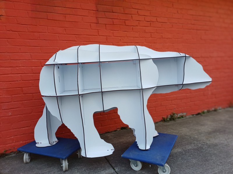 Ibride ijsbeer boekenrek