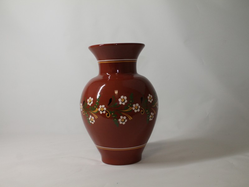 Vaas met Hongaars bloemmotief (Art. 3326)