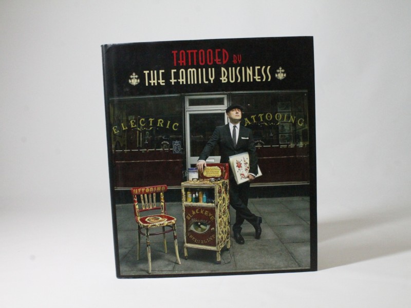 Boek: "Tattooed by The Family Business" (Art. 3360)
