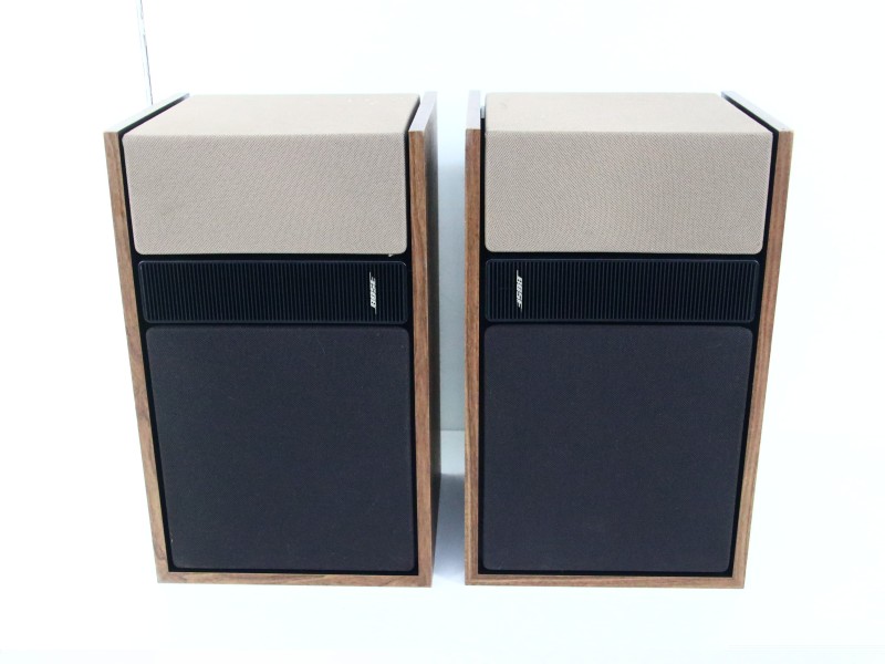 Twee Bose 301 series II speakers