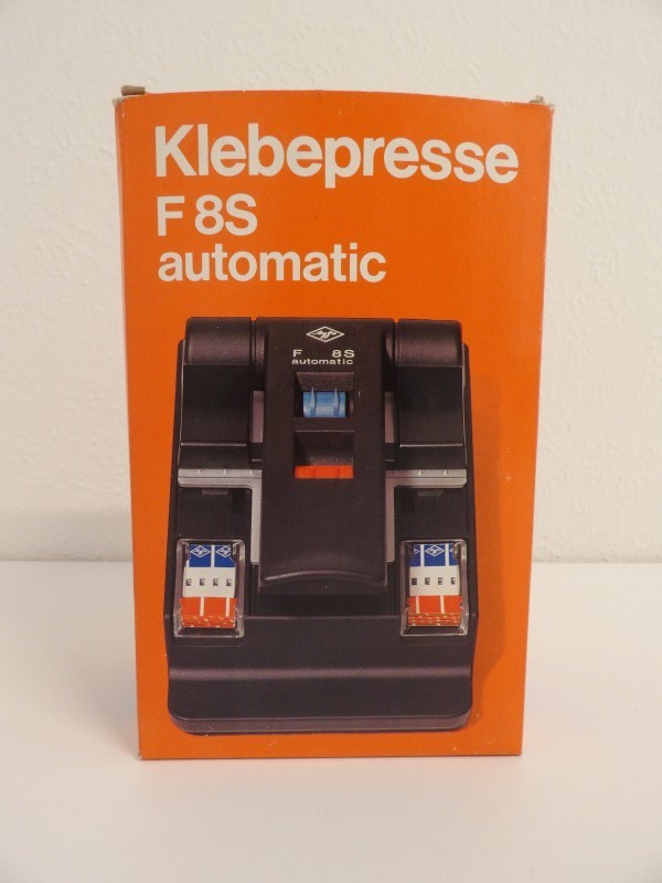 Agfa Klebepresse (plakpers) F 8S automatic