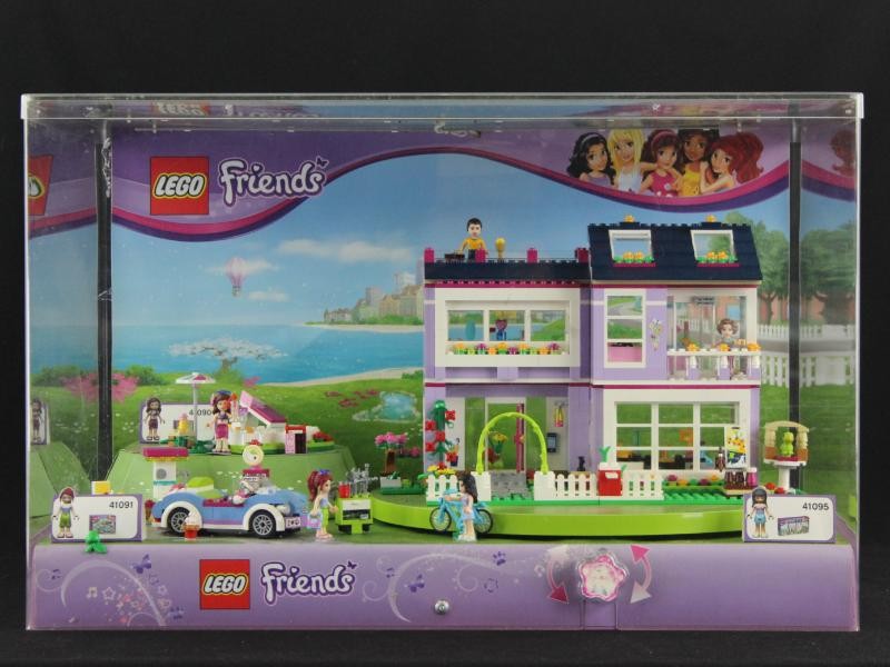 LEGO Friends displaycase met 3 sets (41095, 41090, 41091) - draaiend en met verlichting
