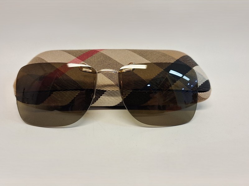 Burberry zonnebrilclip