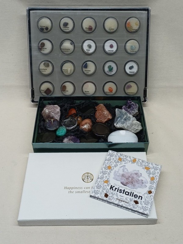 Lot mineralen