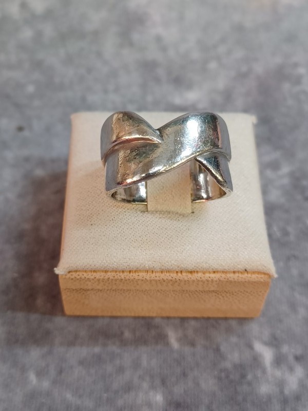 Stijlvolle zilveren wikkelring met gekruist design - 925 zilver